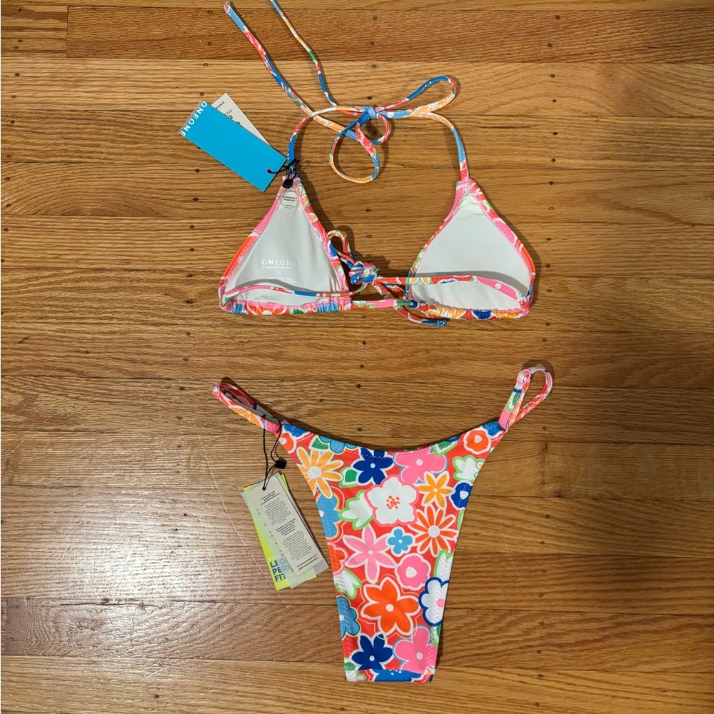 Oneone bikini - Picture 2 of 3